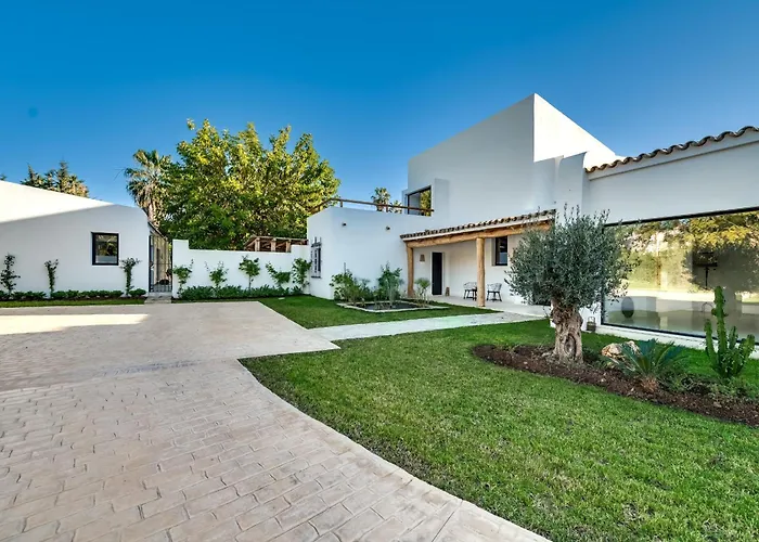 About Jori Villa Marbella