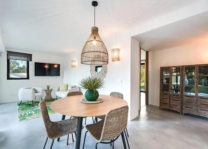 About Jori Villa Marbella