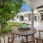 About Jori Vila Marbella