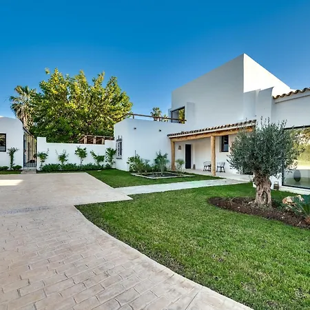 About Jori Villa Marbella