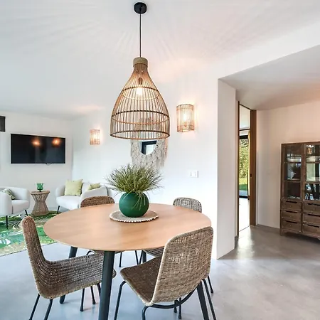 About Jori Villa Marbella