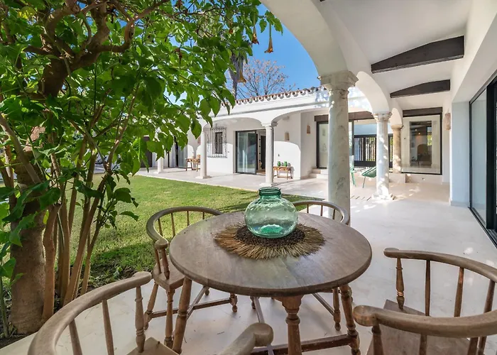 About Jori Willa Marbella