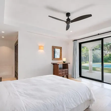 Villa About Jori Marbella